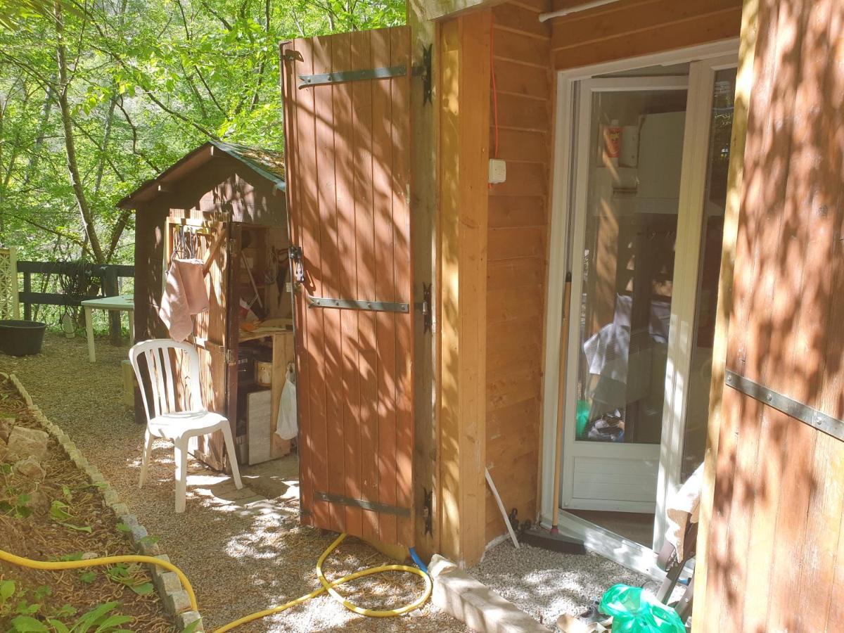Chalet Type Studio De Charme Avec Jacuzzi Pension Touet-de-l'Escarene Buitenkant foto