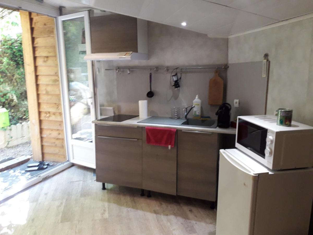 Chalet Type Studio De Charme Avec Jacuzzi Pension Touet-de-l'Escarene Buitenkant foto